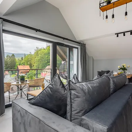 Apartament 17 Obroncow Pokoju 10A